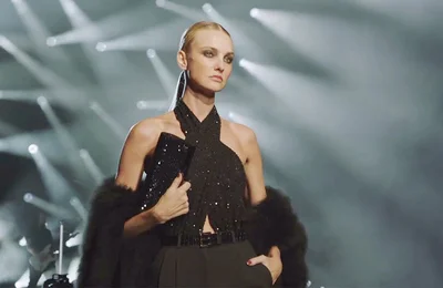 Michael Kors - BST Thu/Đông 2022/2023:  Sang trọng và duyên dáng