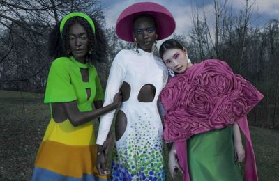 NTK Phan Đăng Hoàng cho ra mắt BST La Peinture trong khuôn khổ Milan Fashion Week