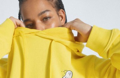 Bershka cung cấp khả năng tùy chỉnh thời trang thông qua Custom Labs