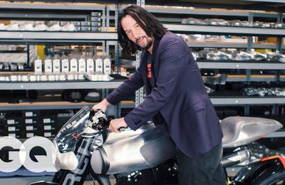 Bộ sưu tập xe mô tô của Keanu Reeves (John Wick) có gì hot !