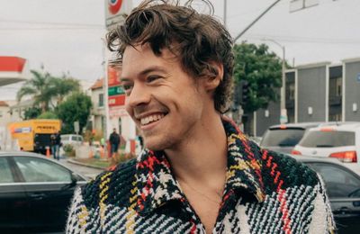 Harry Styles hé lộ thêm nhiều khía cạnh riêng tư trong album mới “Harry’s House”