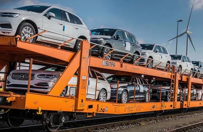 Jaguar Land Rover và BMW  tuyên bố tạm ngừng giao hàng cho thị trường Nga