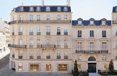 Bên trong địa chỉ 30 Montaigne huyền thoại của nhà mốt Dior