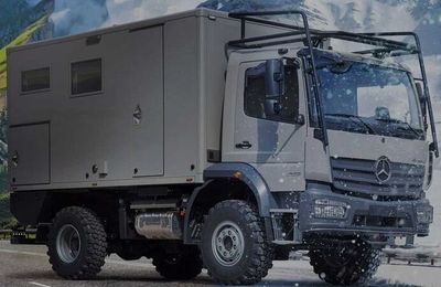 Biến xe tải Mercedes-Benz thành Motorhome Project Rhino sang trọng