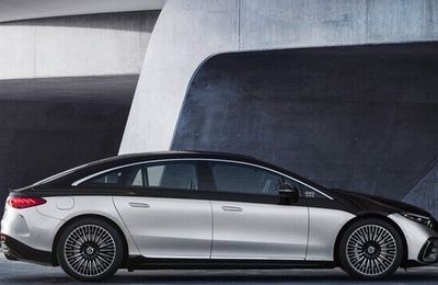 Mercedes-Benz EQS vượt BMW iX nhận giải Xe sang Thế giới của năm 2022
