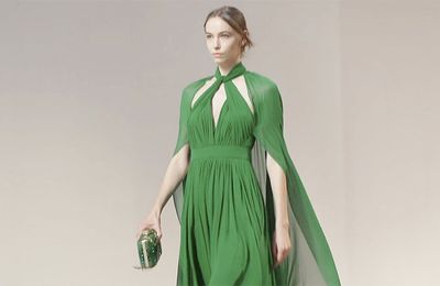 Elie Saab - Fall Winter 2022/2023: Sự đa dạng trong phong cách