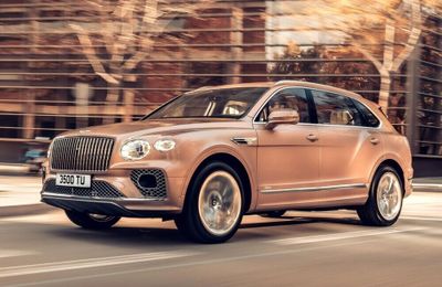 Bentley Bentayga EWB chính thức giới thiệu khoang nội thất rộng nhất
