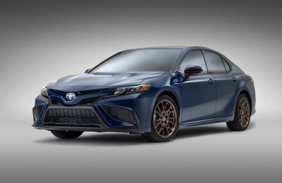 Toyota Camry 2023 nâng cấp nhẹ hơn với phiên bản Nightshade Edition
