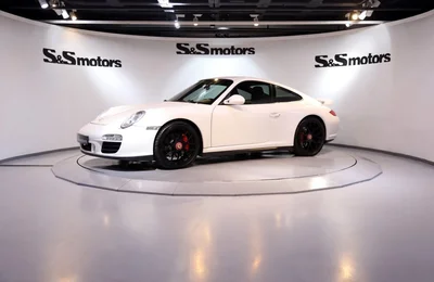 Porsche 911 Carrera GTS thế hệ mới đầu tiên lộ diện ở Việt Nam