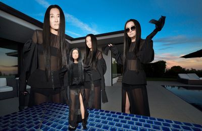 NTK Vera Wang khoe dáng bên phiên bản "Barbie" của riêng mình