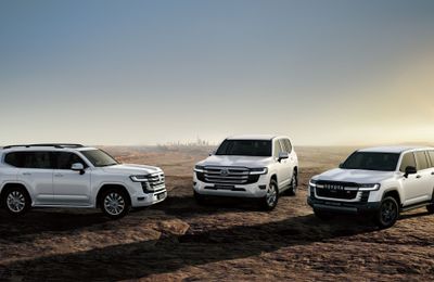 Nhiều đại lý ngưng nhận cọc Toyota Land Cruiser 2022 dù giá lời cao