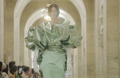 Marc Jacobs - Fall Winter 2022/2023: Tâm điểm tại New York Fashion Week