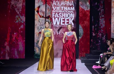 Tracy Studio - BST "Flower Dream" trên sàn diễn AVIFW 2022