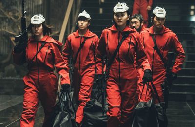 Money Heist: Korea đạt Top 1 bảng xếp hạng Netflix toàn cầu