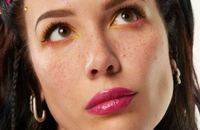 Halsey công bố ra mắt thương hiệu làm đẹp thứ hai, af94