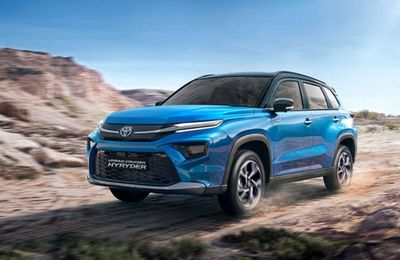 Cận cảnh “Tiểu Fortuner” vừa trình làng tại Ấn Độ từ Toyota