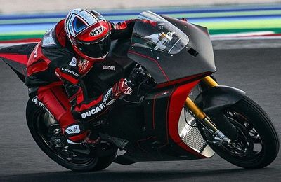 Moto đua chạy điện đầu tiên của Ducati sẽ tham gia mùa giải MotoE