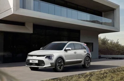 Kia Niro 2023 - Mẫu SUV cỡ nhỏ vừa chính thức chốt giá từ 30.258 USD