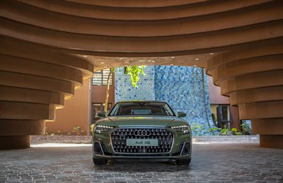 Audi A8L ra mắt thị trường Việt Nam với 3 phiên bản