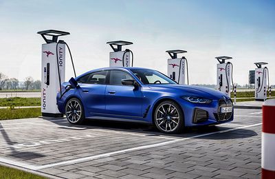 BMW i4 và iX 2022 bị thu hồi vì do nguy cơ cháy pin