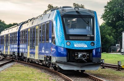 Coradia iLint - Chuyến tàu thương mại chạy bằng hydro đầu tiên trên thế giới