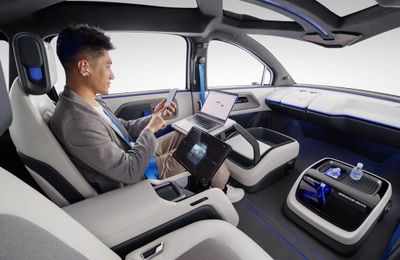 Robotaxi mới của Baidu có thể giảm một nửa chi phí đi lại so với taxi thông thường