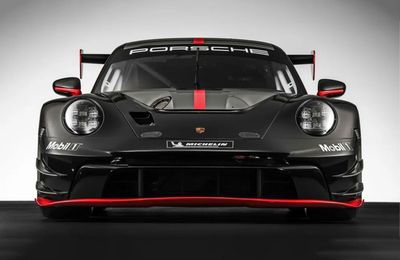 Porsche ra mắt 911 GT3 R 2023