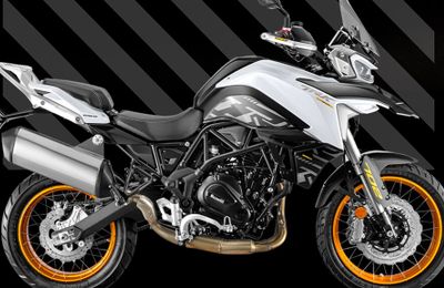 Benelli TRK 702 chính thức ra mắt