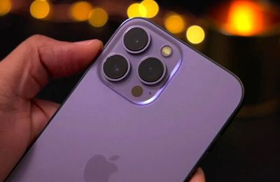 Cụm camera lớn của iPhone 14 Pro có kích thước lớn hơn dòng cũ