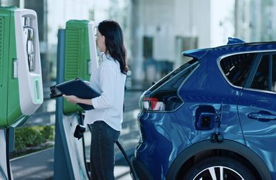 Những chi phí phát sinh khi sở hữu 1 chiếc ô tô điện