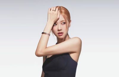 Đại sứ thương hiệu Rosé trong chiến dịch quảng cáo Tiffany Lock