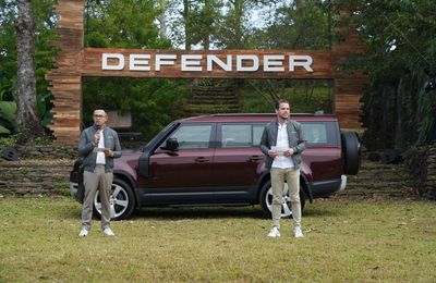 SUV Land Rover Defender 130 ra mắt thị trường Việt Nam