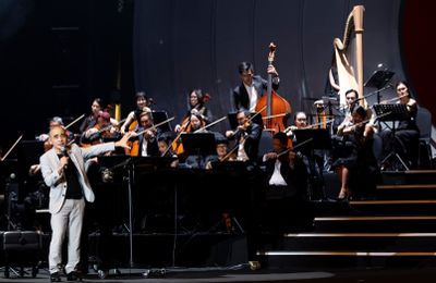 Live concert của Đức Trí “Tựa như gió phiêu du” mang quá nhiều bất ngờ