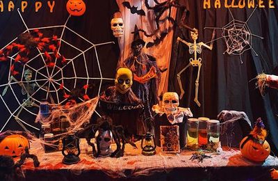 Đồ chơi hóa trang Halloween vắng khách, bí ngô trang trí “cháy hàng”