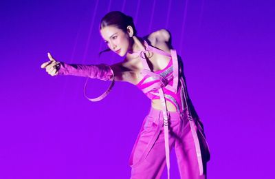 Diệp Lâm Anh bùng nổ với màn chào sân tại Chị đẹp đạp gió rẽ sóng