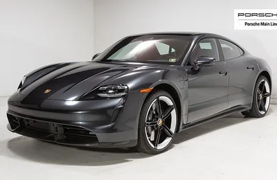 Porsche Taycan 2024 bản thể thao lộ diện với thiết kế như xe đua