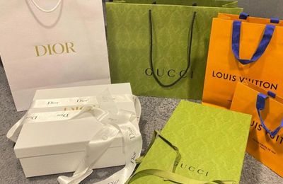 Doanh số của loạt thương hiệu Dior, Gucci, Louis Vuitton...lao đau