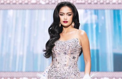 Phương Khánh, Ngọc Châu đẹp lộng lẫy trong show thời trang Golden Era
