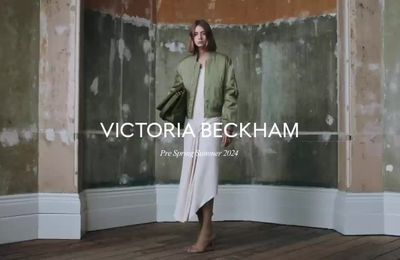 Bộ sưu tập Victoria Beckham Xuân Hè 2024 bức thư tình lãng mạn
