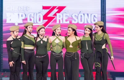 Team Diệp Lâm Anh khiến sân khấu Chị đẹp đạp gió rẽ sóng “nổ tung”