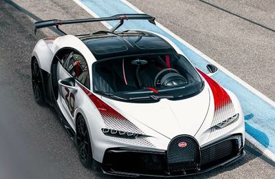 Bugatti Chiron Pur Sport Grand Prix thứ hai lộ diện, sản phẩm dành cho giới siêu giàu