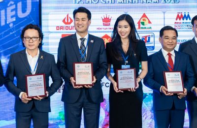 Công ty do Con gái của “Vua” hàng hiệu điều hành nhận giải thưởng doanh nghiệp xuất sắc
