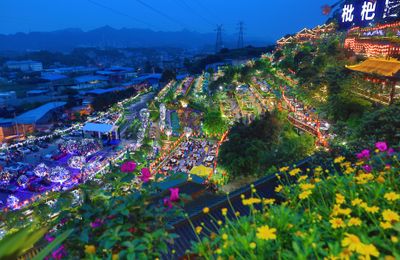 Nhà hàng lẩu lớn nhất thế giới Tì Bà Viên