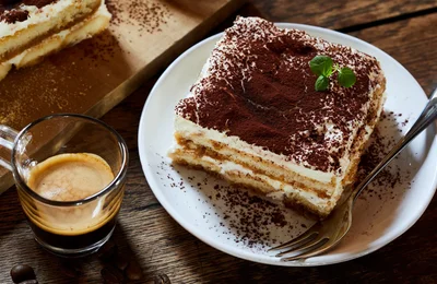 Bánh Tiramisu: Trải nghiệm món tráng miệng Ý ngon khó quên