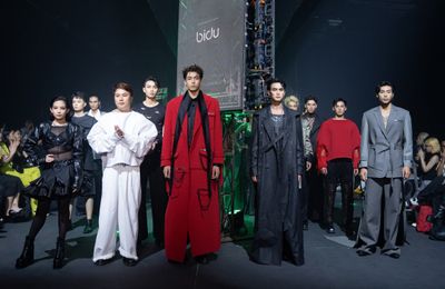 NGUYEN THANH DANH Fall Winter 2023: tương lai với vẻ đẹp phi giới tính