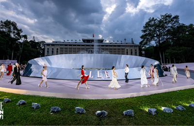 Sàn Runway trong ELLE SHOW 2023: Chất liệu là cách riêng của KTS khi đi tìm “điểm chạm” giữa kiến trúc và thời trang