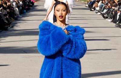 Bộ sưu tập Balenciaga Thu 2024 - Từ phòng gym tới thảm đỏ Hollywood