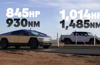 Tesla Cybertruck vượt qua GMC Hummer EV trong cuộc đọ sức kéo