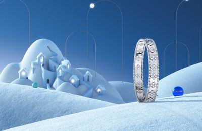 BST Perlée của Van Cleef & Arpels - Điệu nhảy hân hoan mùa lễ hội