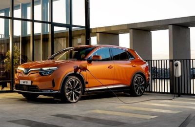 VinFast VF 8 có phạm vi hoạt động tốt hơn, cạnh tranh giá với xe Tesla tại Mỹ
